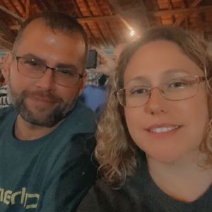 Meet your Posher, Leslie